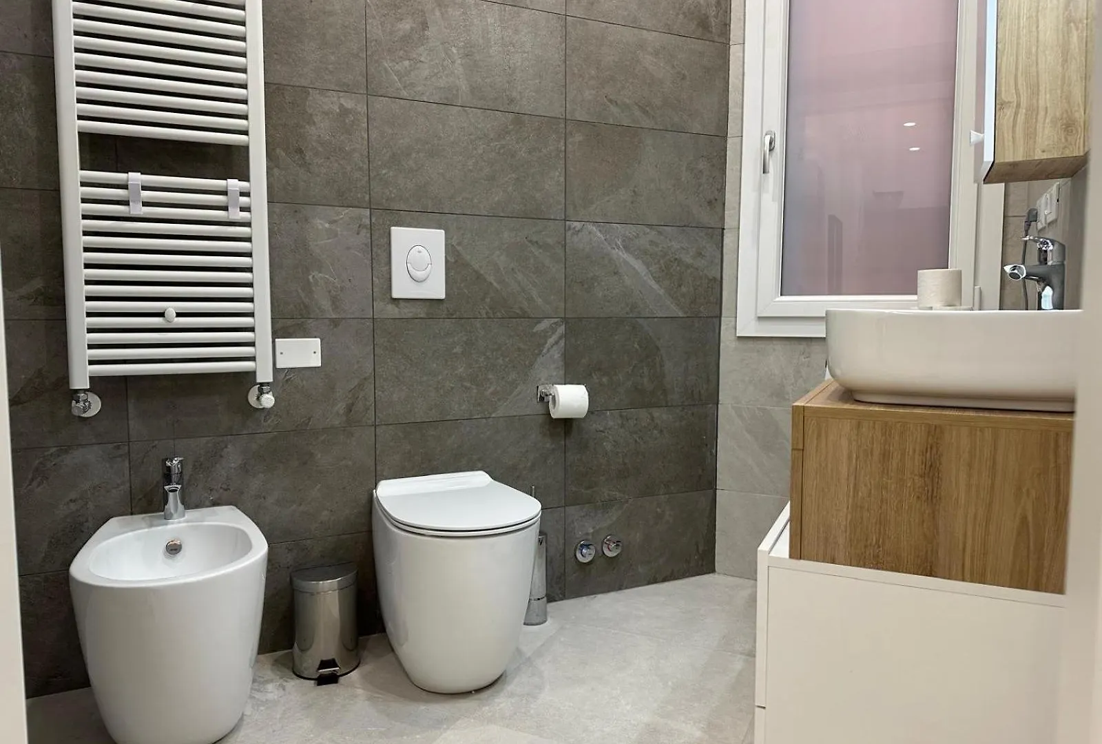 Welc-Om Palazzo Esedra Apartment Padova Italy